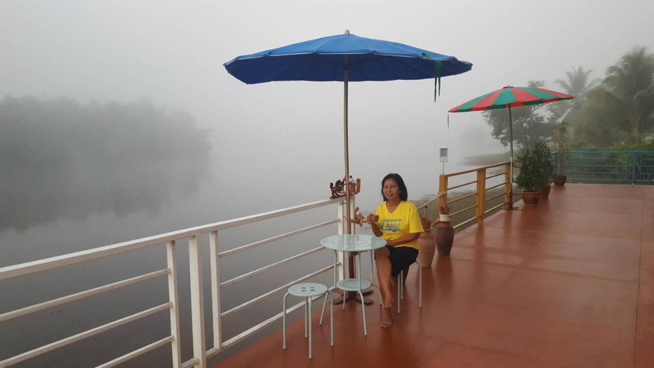 Khum Thong Resort Takuapa ภายนอก รูปภาพ