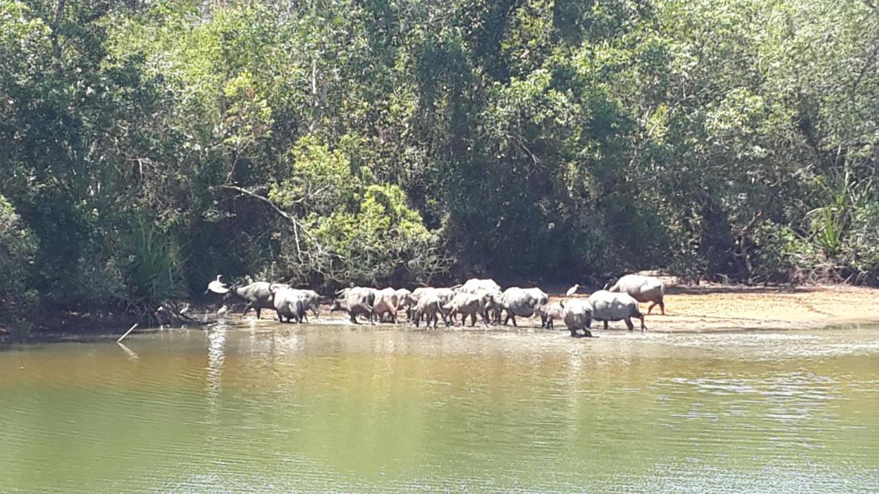 Khum Thong Resort Takuapa ภายนอก รูปภาพ