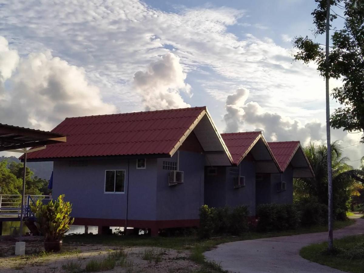 Khum Thong Resort Takuapa ภายนอก รูปภาพ